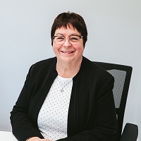 Julie Roome image